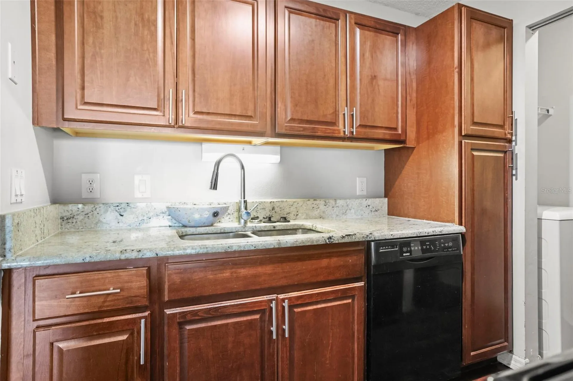 455 Alt 19 S Palm Harbor FL 34683