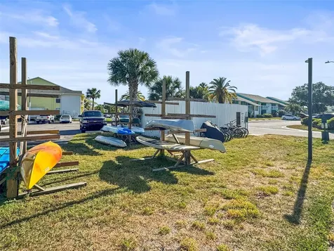455 Alt 19 S Palm Harbor FL 34683