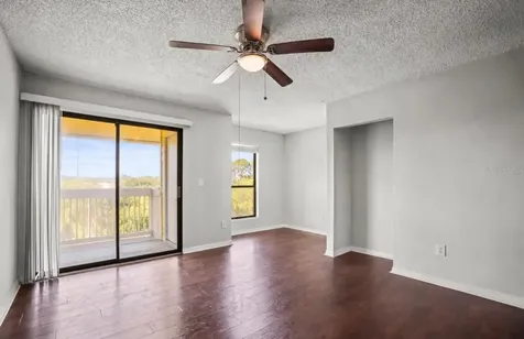455 Alt 19 S Palm Harbor FL 34683