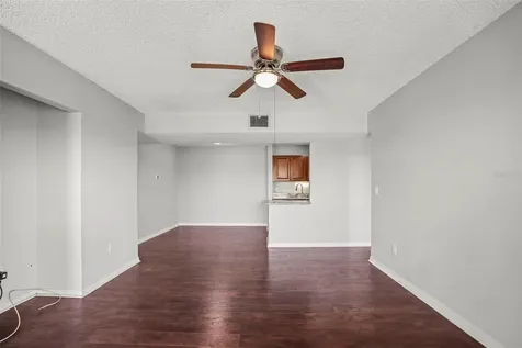 455 Alt 19 S Palm Harbor FL 34683
