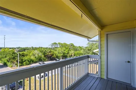 455 Alt 19 S Palm Harbor FL 34683