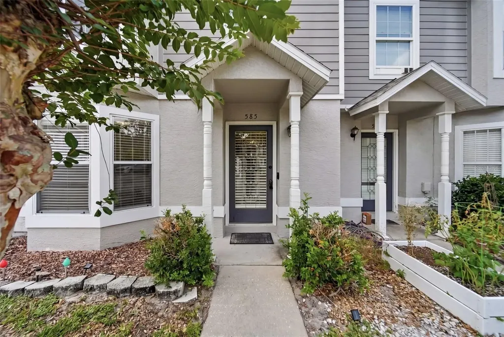 585 Shadow Glenn Place Winter Springs FL 32708