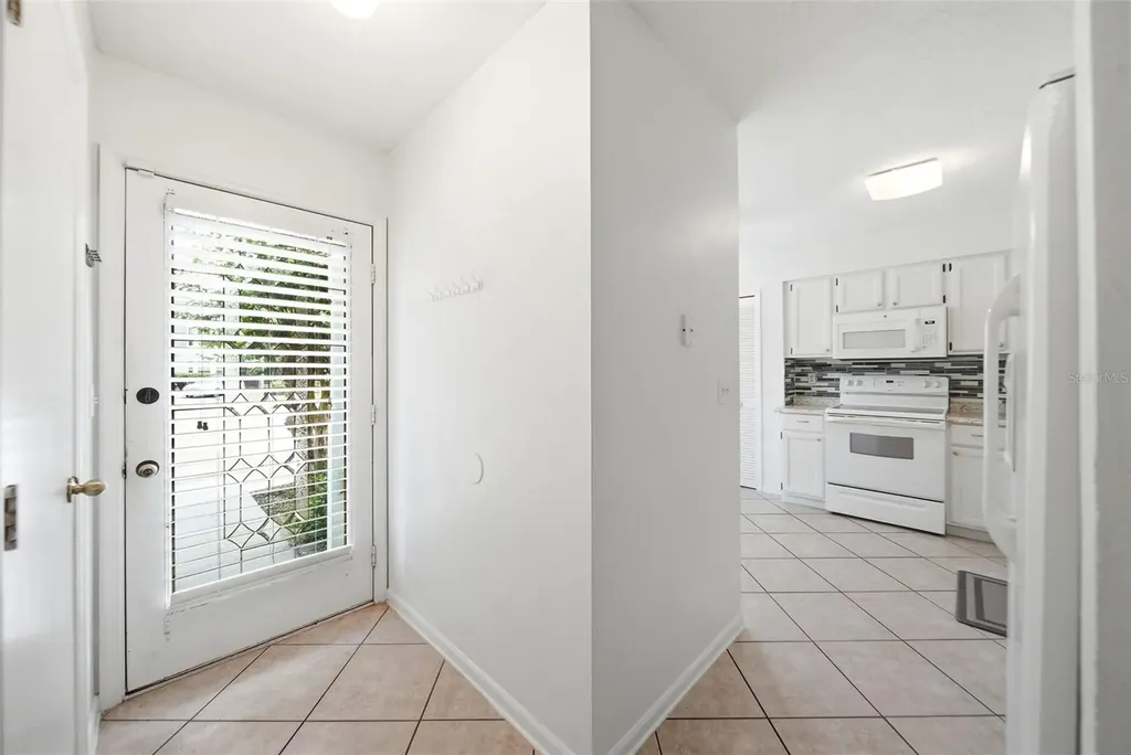 585 Shadow Glenn Place Winter Springs FL 32708
