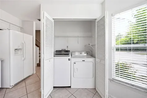 585 Shadow Glenn Place Winter Springs FL 32708