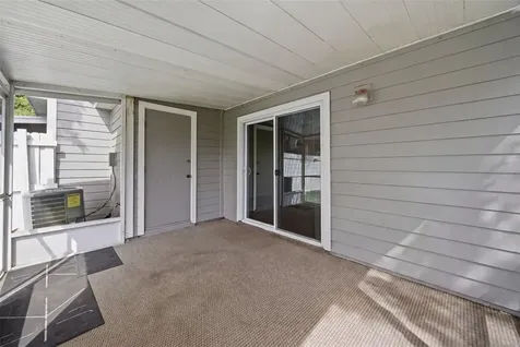 585 Shadow Glenn Place Winter Springs FL 32708