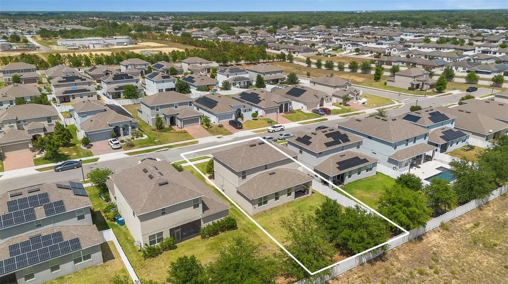 549 Sapphire Drive Davenport FL 33837