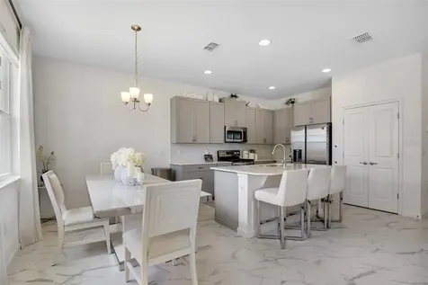 549 Sapphire Drive Davenport FL 33837