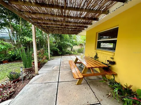 1883 Riviera Circle Sarasota FL 34232