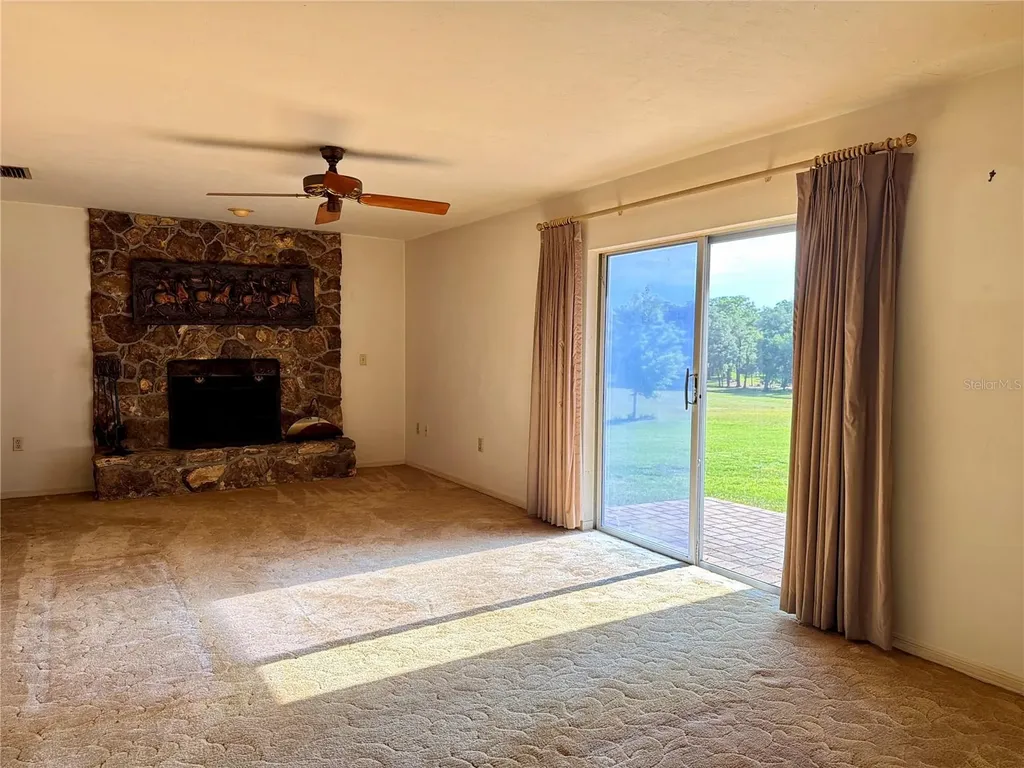 8985 SW 196th Terrace Road Dunnellon FL 34432