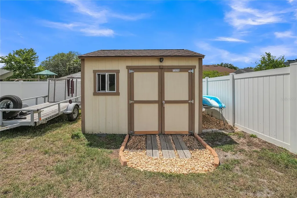 12309 Loopback Drive San Antonio FL 33576