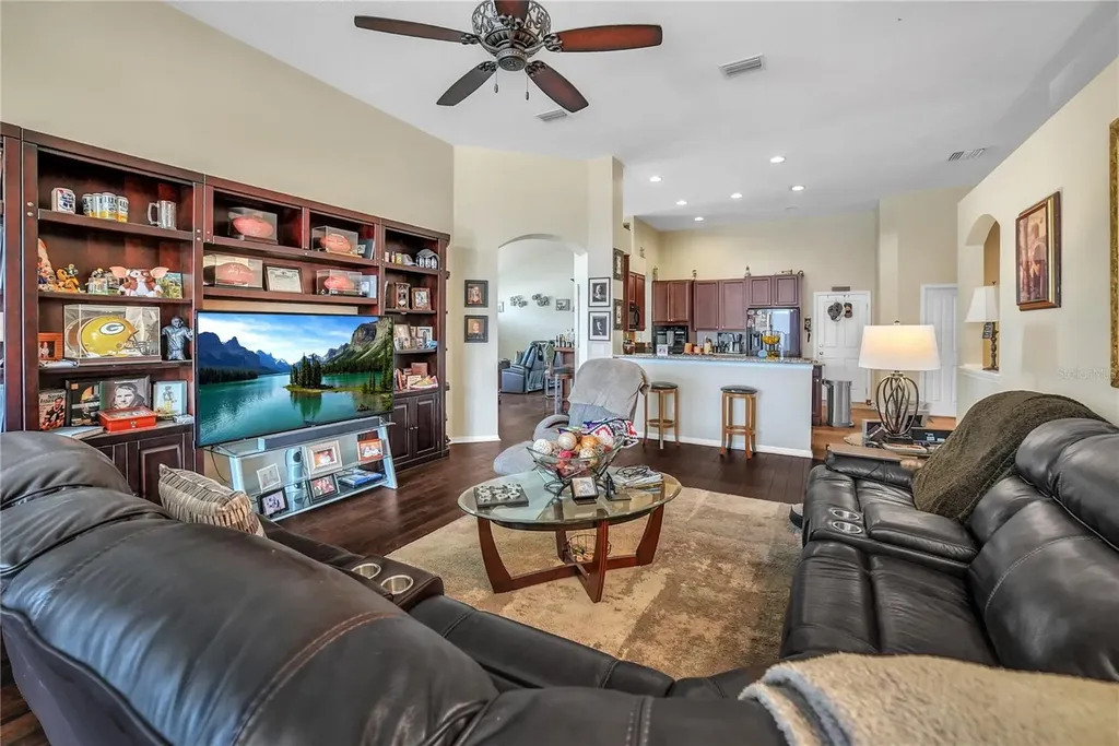12309 Loopback Drive San Antonio FL 33576