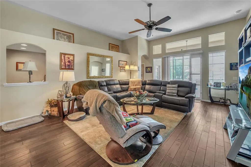 12309 Loopback Drive San Antonio FL 33576