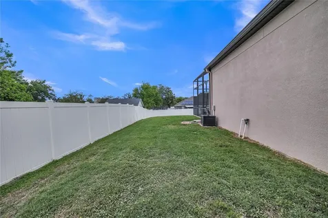 12309 Loopback Drive San Antonio FL 33576