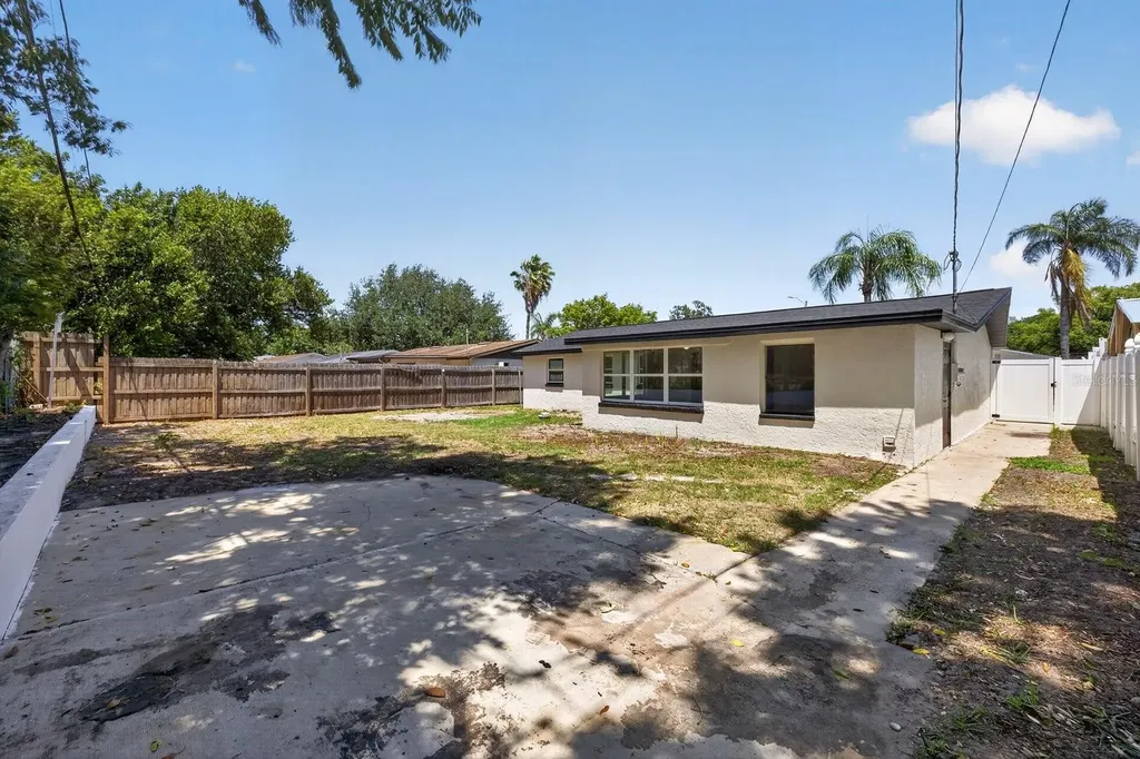 3851 Saturn Drive New Port Richey FL 34652