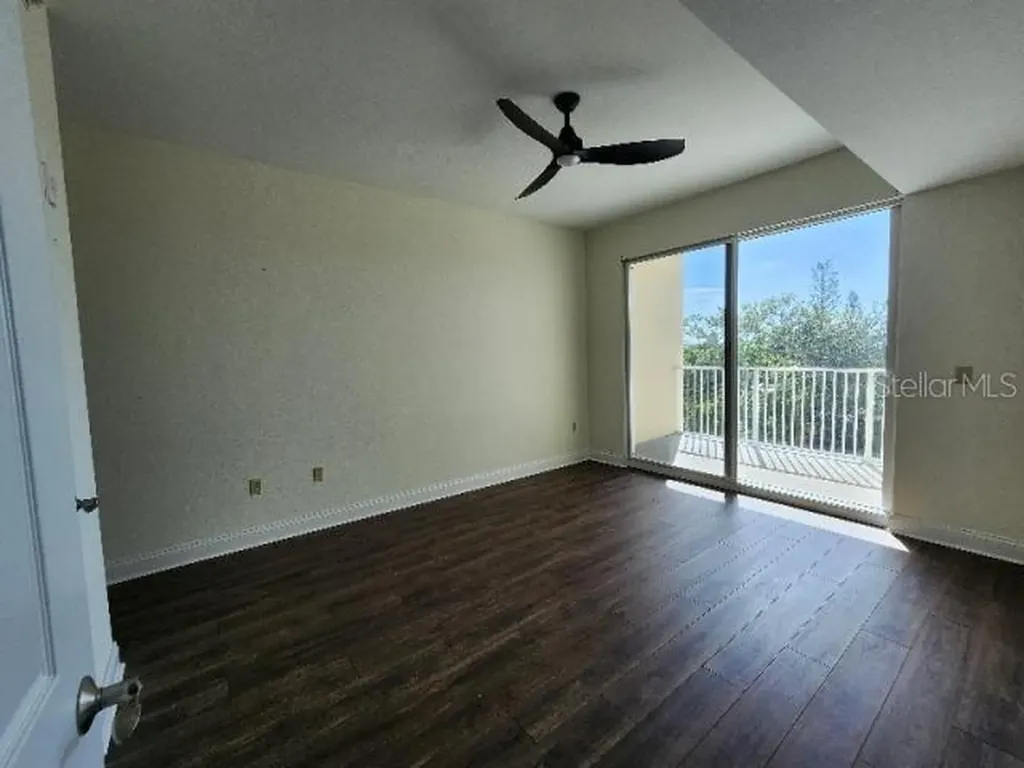 2801 S Ridgewood Avenue South Daytona FL 32119