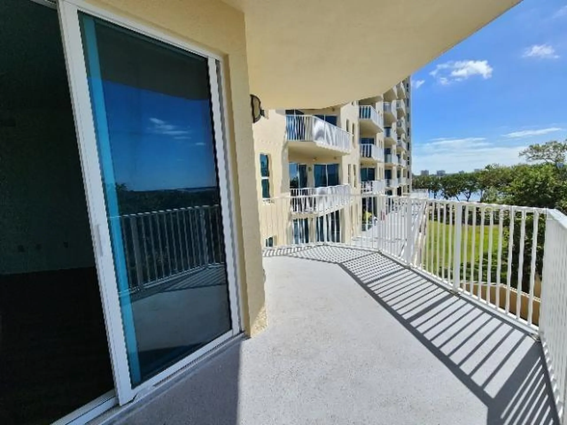 2801 S Ridgewood Avenue South Daytona FL 32119