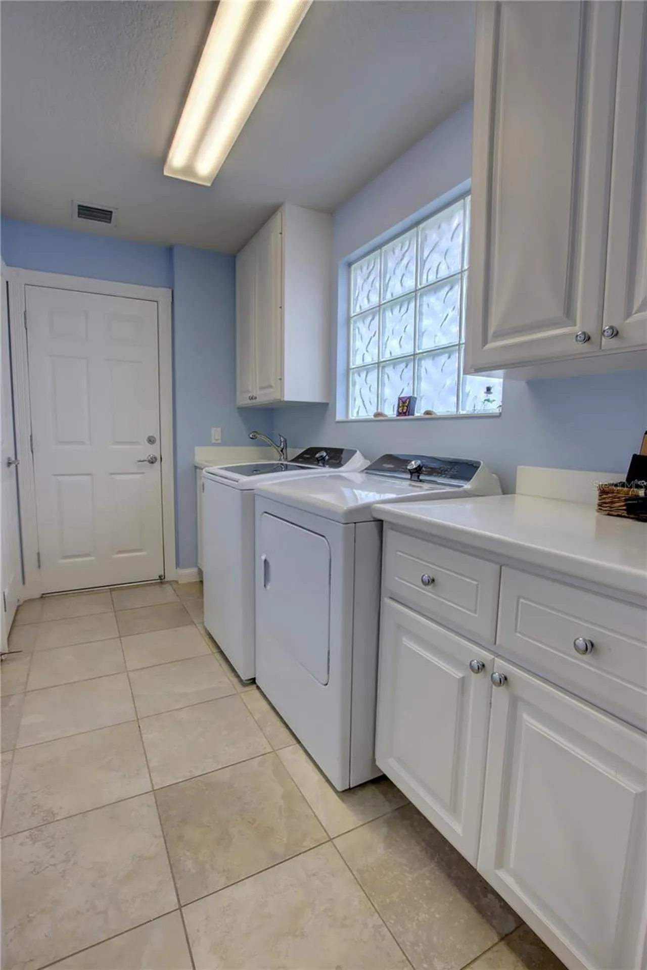 11801 Fan Tail Lane Orlando FL 32827