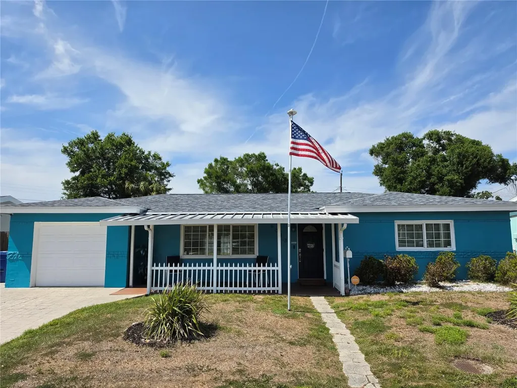 6033 38th Avenue N St Petersburg FL 33710