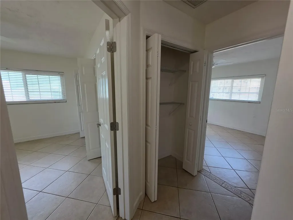 6033 38th Avenue N St Petersburg FL 33710