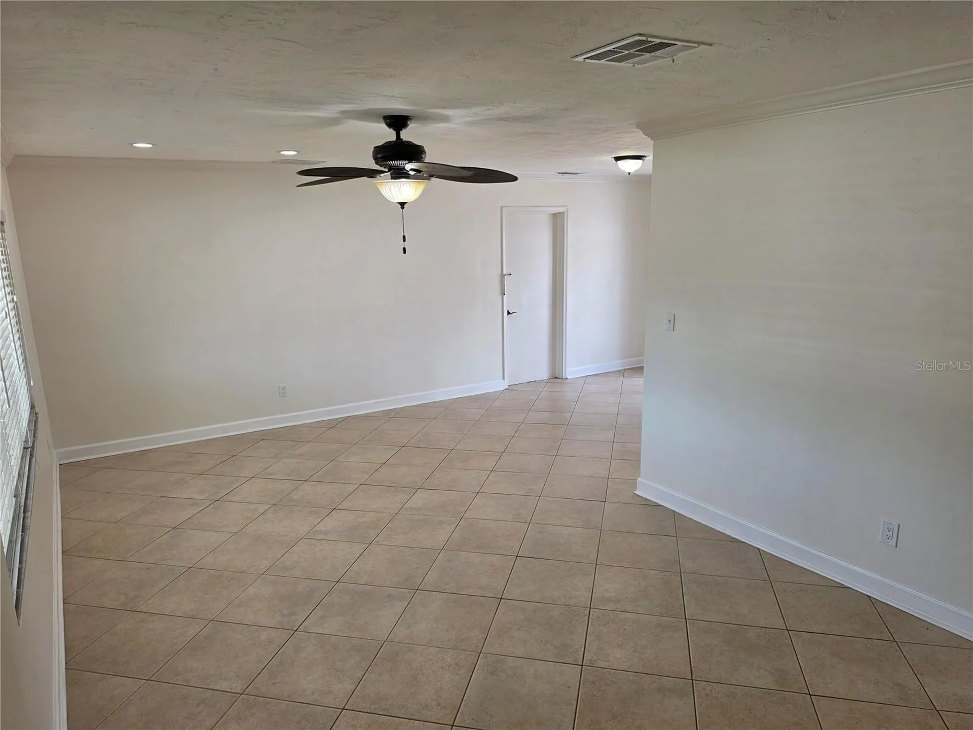 6033 38th Avenue N St Petersburg FL 33710