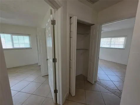 6033 38th Avenue N St Petersburg FL 33710