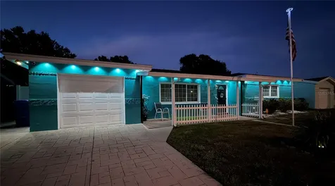 6033 38th Avenue N St Petersburg FL 33710