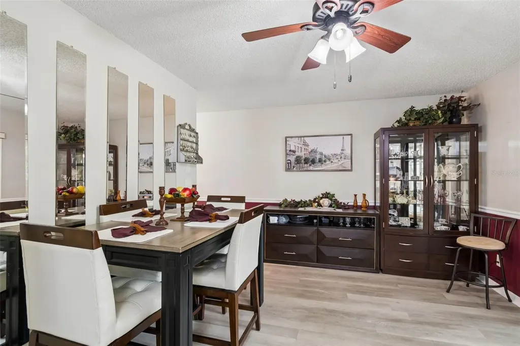 1319 Abbey Crescent Lane Clearwater FL 33759