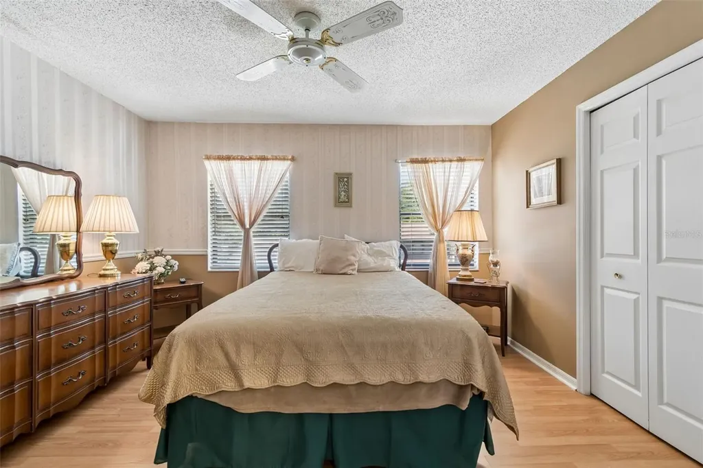 1319 Abbey Crescent Lane Clearwater FL 33759