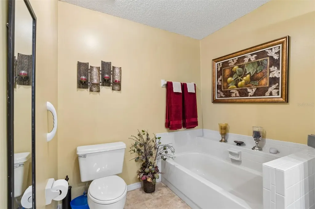 1319 Abbey Crescent Lane Clearwater FL 33759
