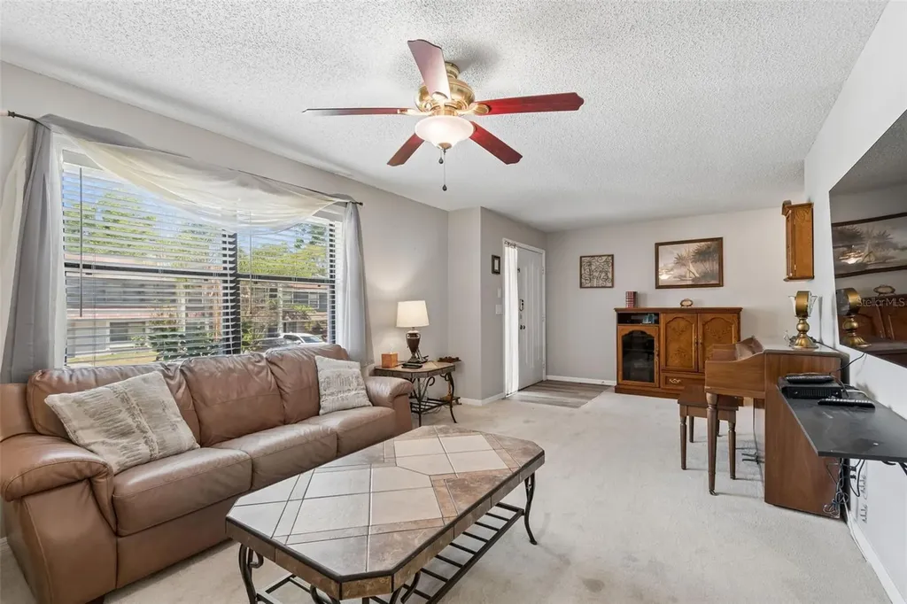 1319 Abbey Crescent Lane Clearwater FL 33759