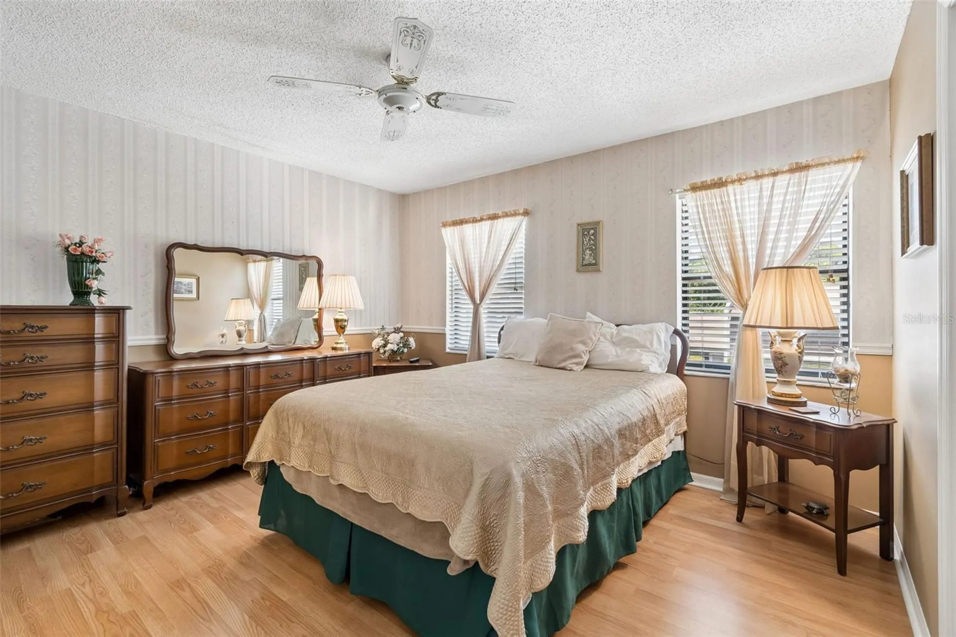 1319 Abbey Crescent Lane Clearwater FL 33759