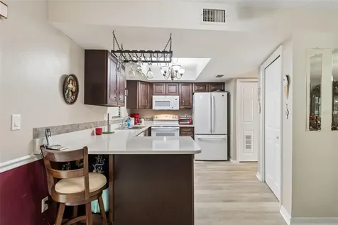1319 Abbey Crescent Lane Clearwater FL 33759