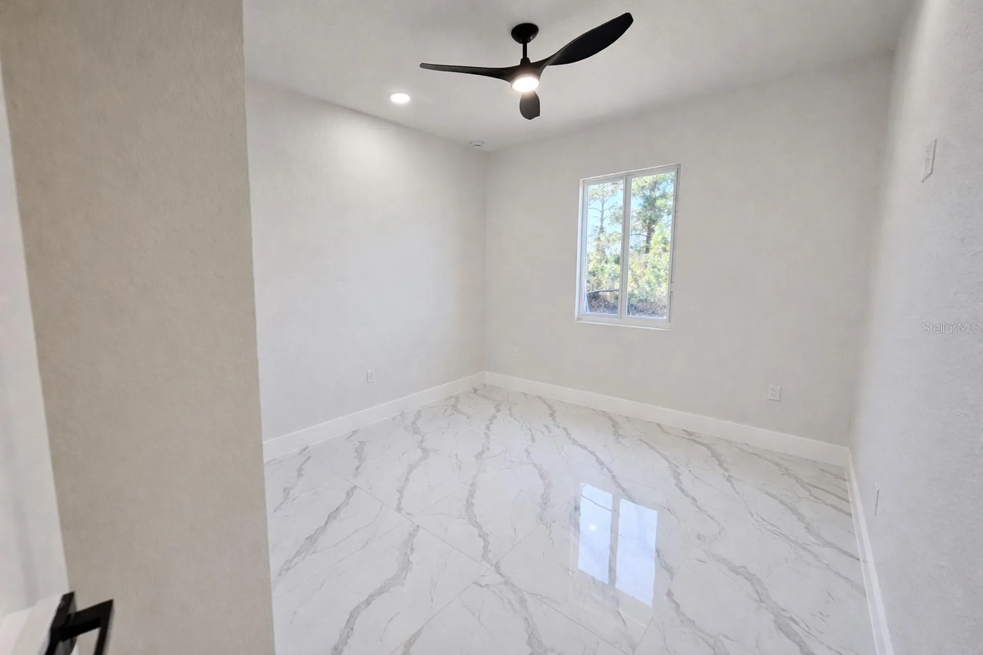 4820/4822 24th Street SW Lehigh Acres FL 33973