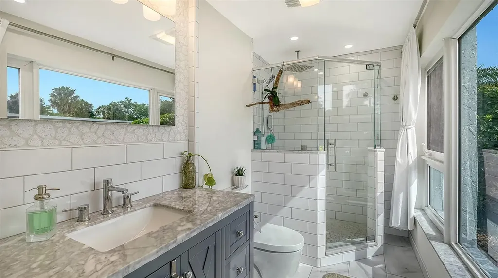 1100 Imperial Drive Sarasota FL 34236