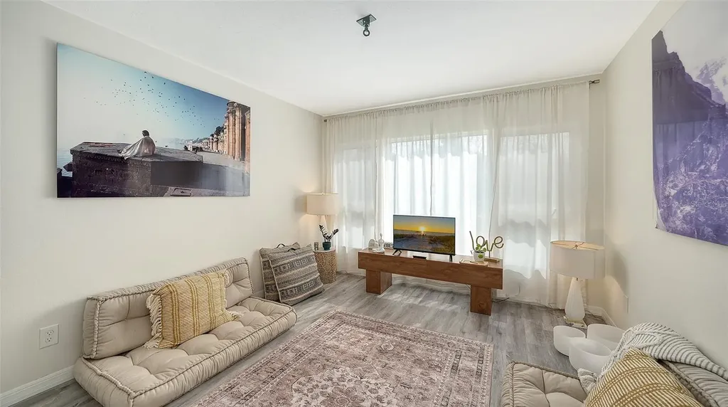 1100 Imperial Drive Sarasota FL 34236