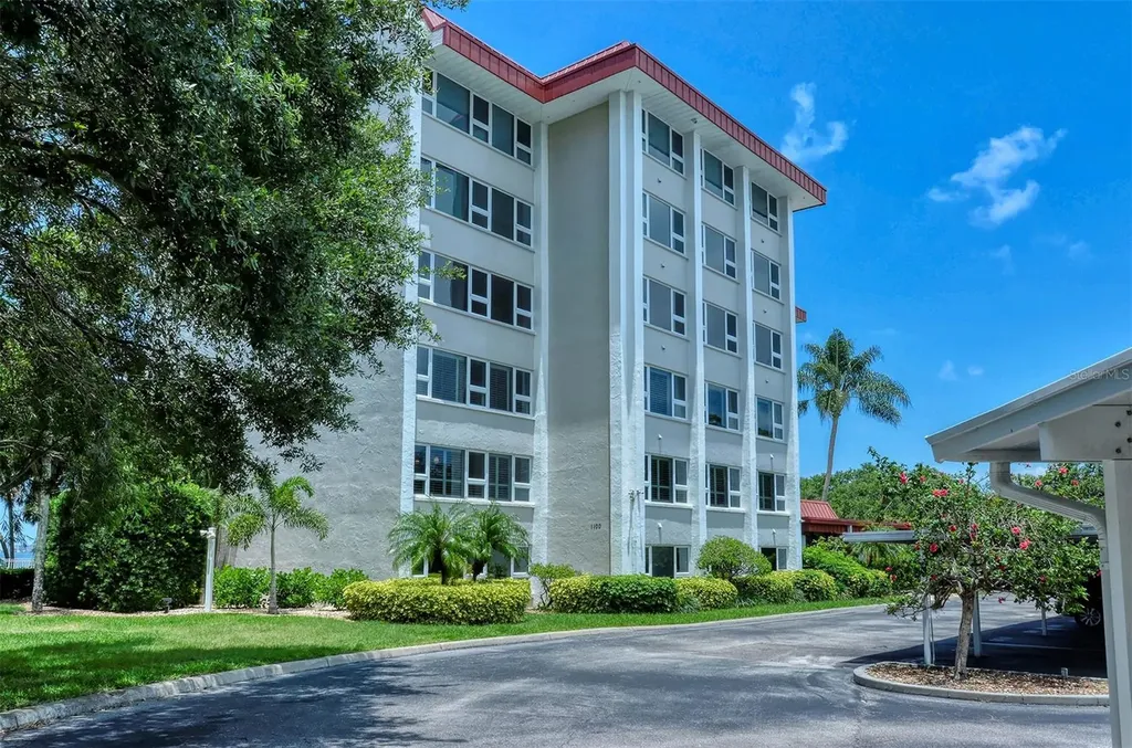 1100 Imperial Drive Sarasota FL 34236