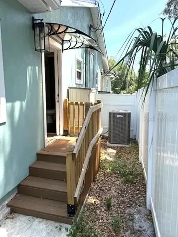 1931 10th Street S St Petersburg FL 33705