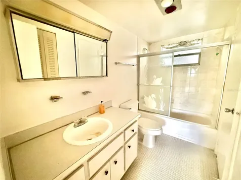 15600 NW 7th Avenue Miami FL 33169
