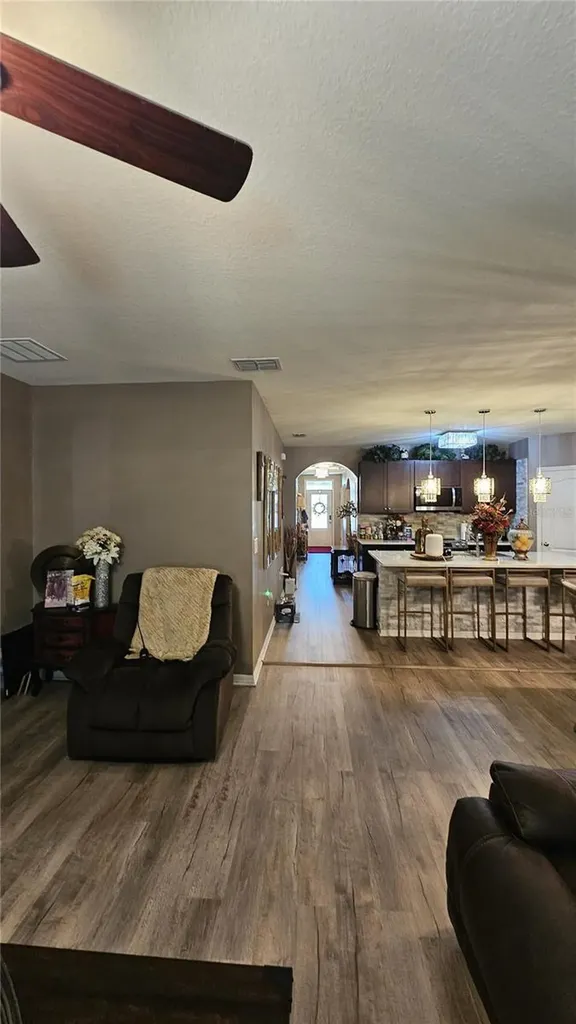 2459 Valhalla Drive Tavares FL 32778
