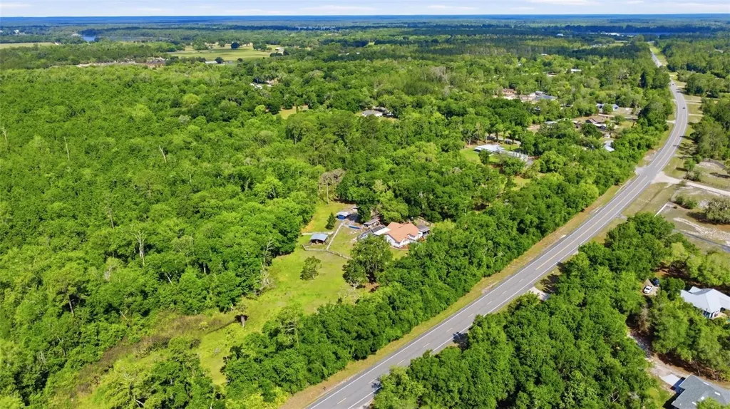 1898 Blackwelder Road De Leon Springs FL 32130