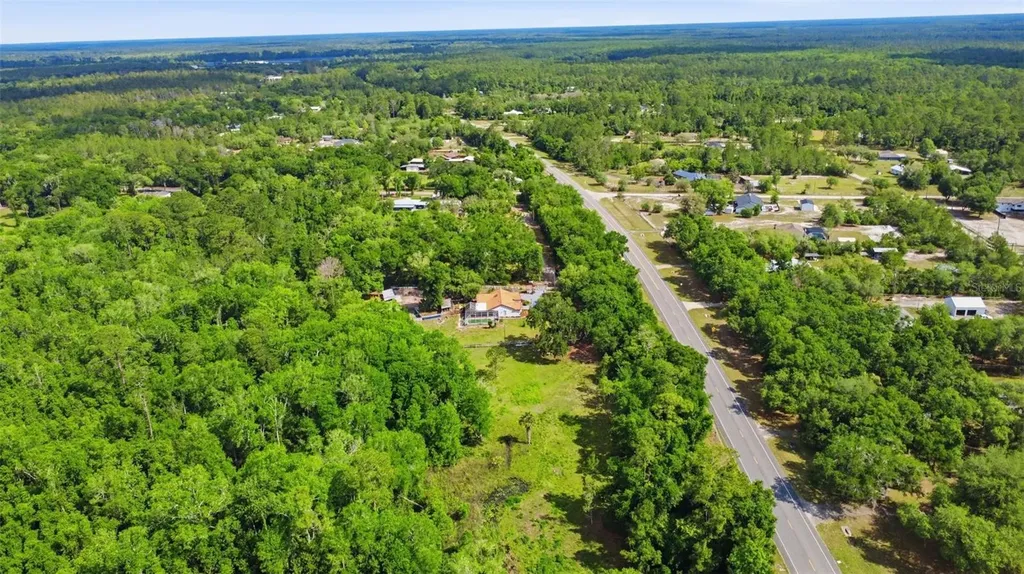 1898 Blackwelder Road De Leon Springs FL 32130
