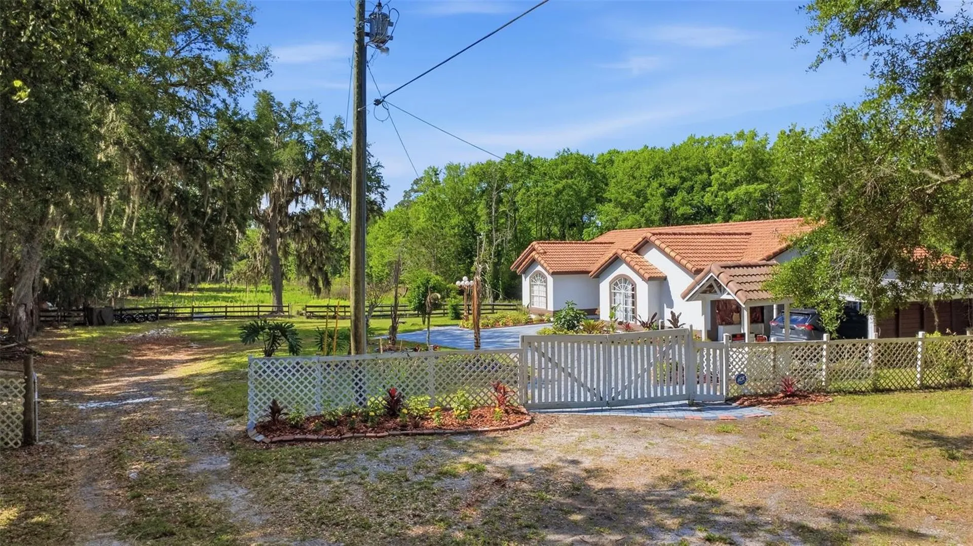 1898 Blackwelder Road De Leon Springs FL 32130