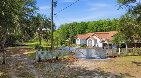 1898 Blackwelder Road De Leon Springs FL 32130
