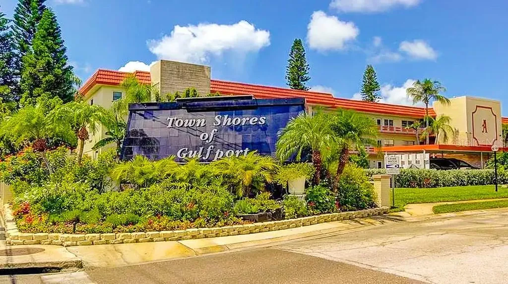 3018 59th Street S Gulfport FL 33707