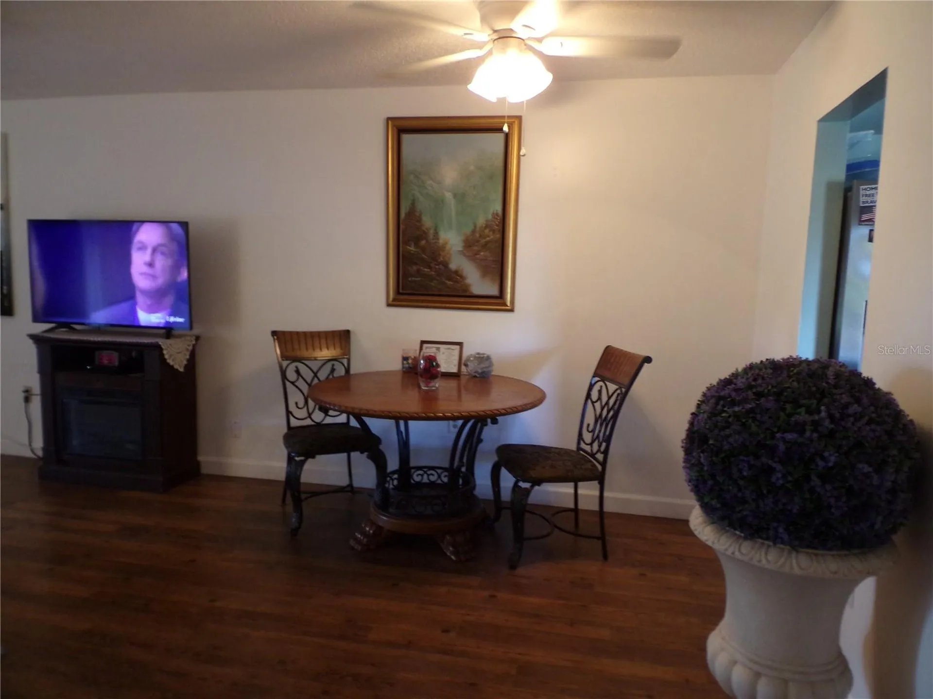 670 Park Circle Bradenton FL 34207