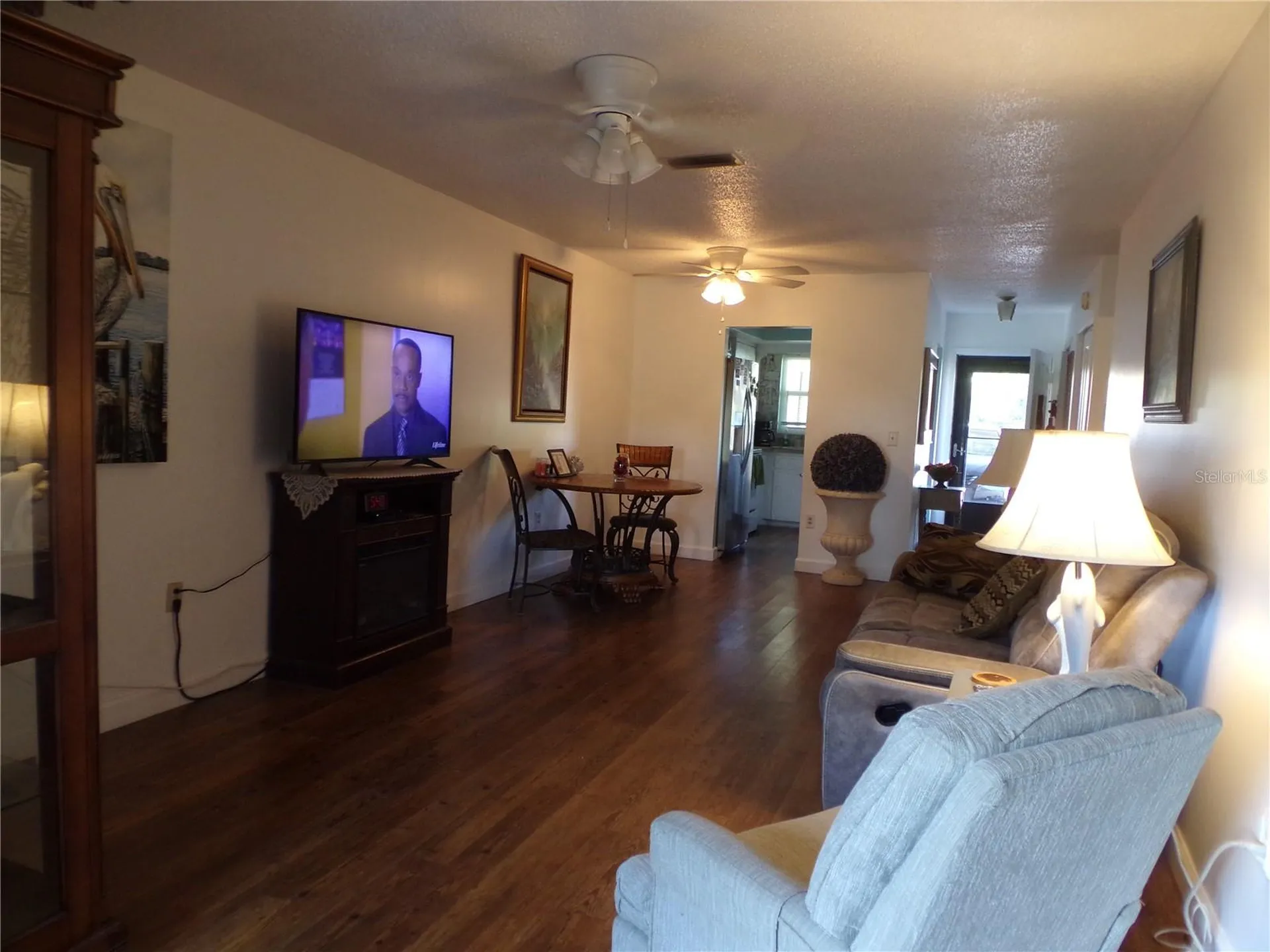 670 Park Circle Bradenton FL 34207
