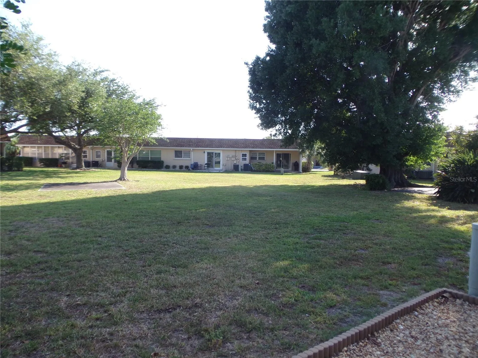 670 Park Circle Bradenton FL 34207