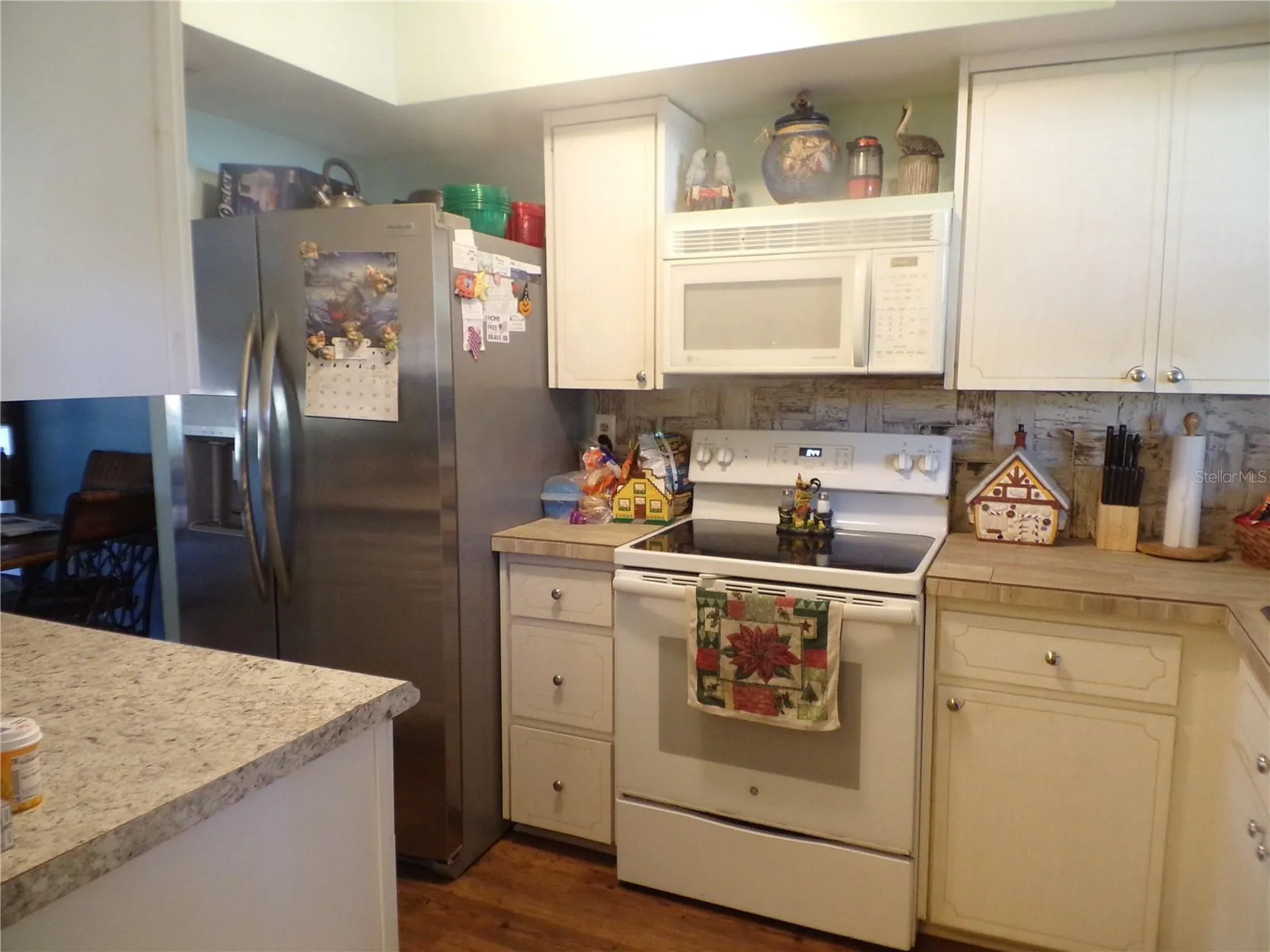 670 Park Circle Bradenton FL 34207
