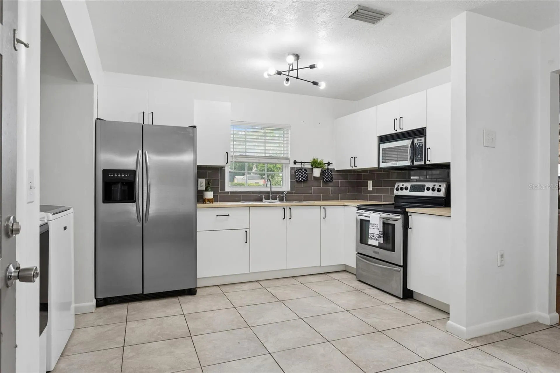 8303 Temple Park Drive Tampa FL 33637