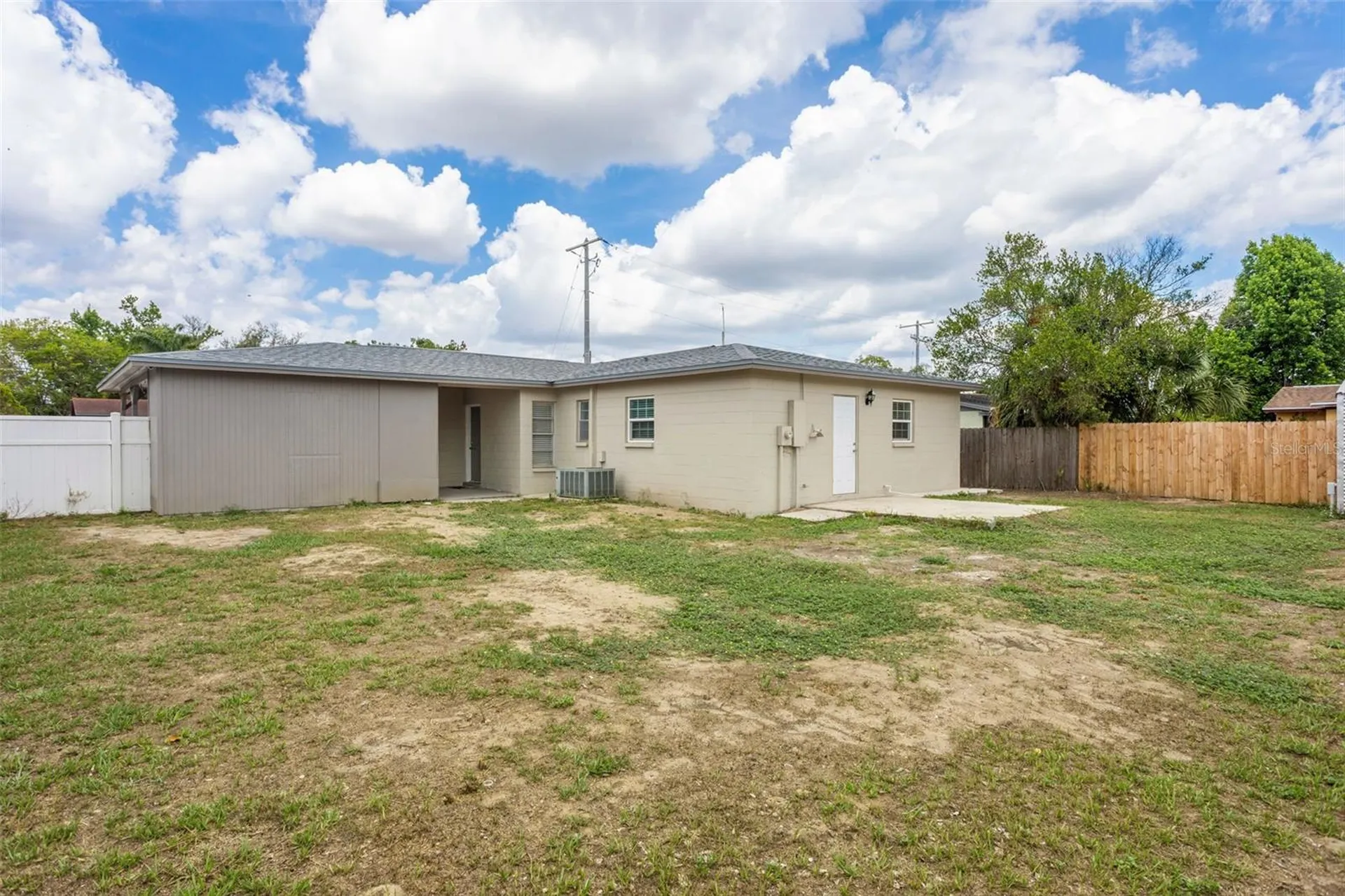 8303 Temple Park Drive Tampa FL 33637